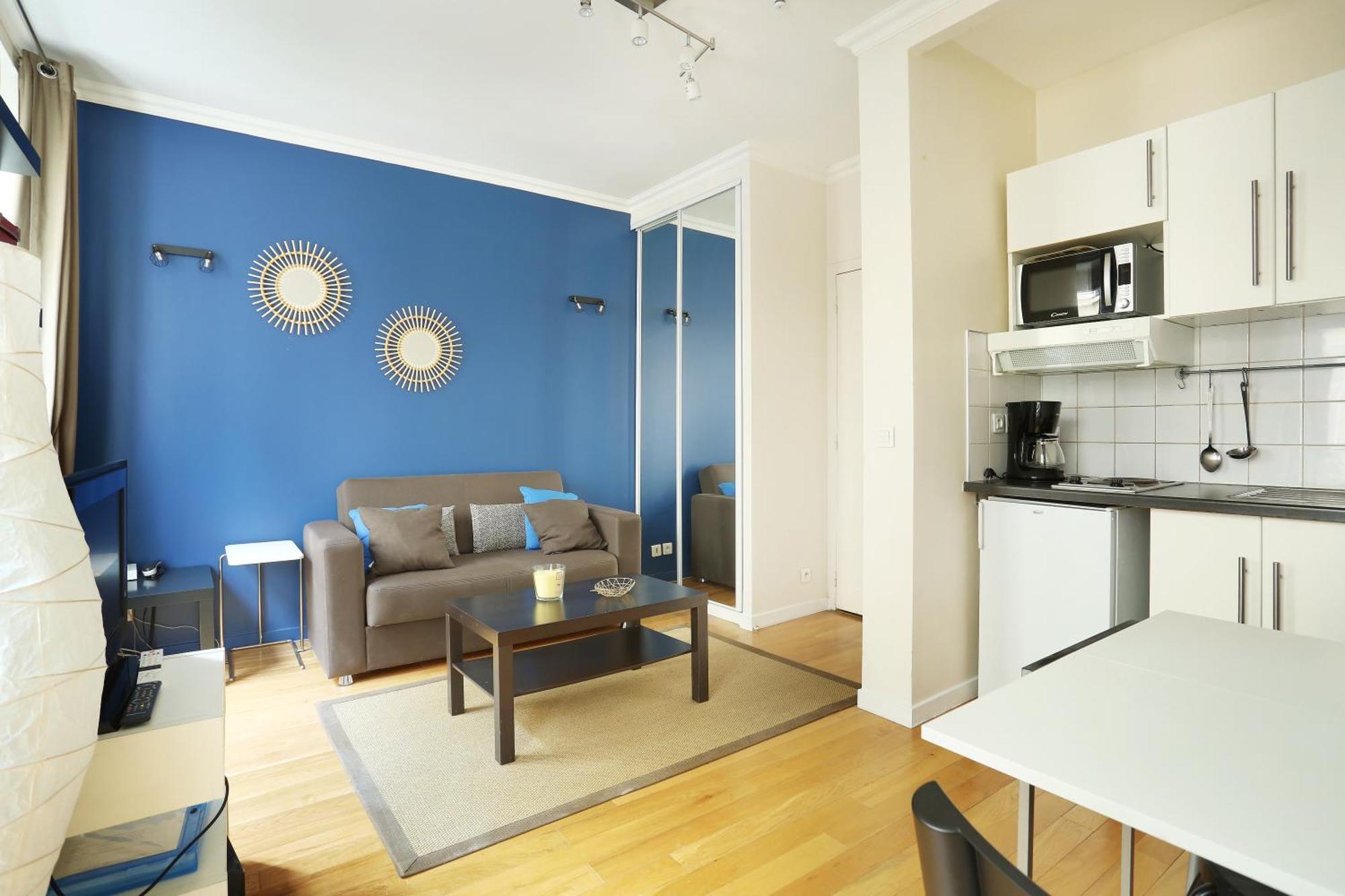 Pick A Flat'S Apartments In Batignolles - Rue Biot Париж Екстер'єр фото
