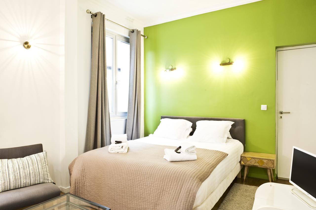 Pick A Flat'S Apartments In Batignolles - Rue Biot Париж Екстер'єр фото