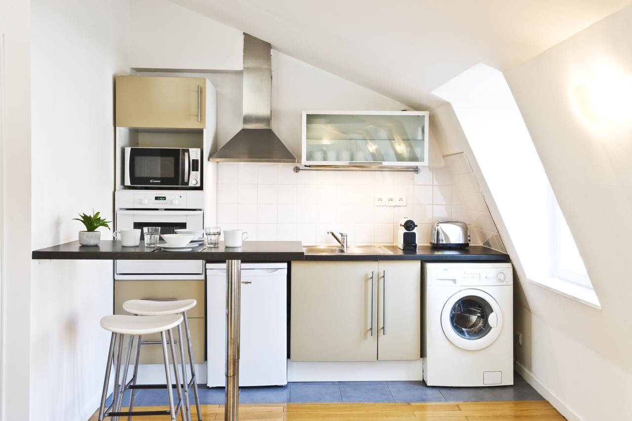 Pick A Flat'S Apartments In Batignolles - Rue Biot Париж Екстер'єр фото