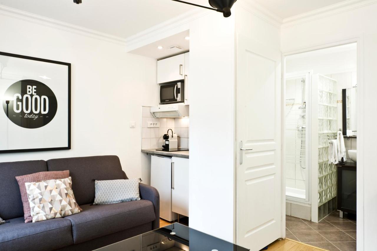 Pick A Flat'S Apartments In Batignolles - Rue Biot Париж Екстер'єр фото