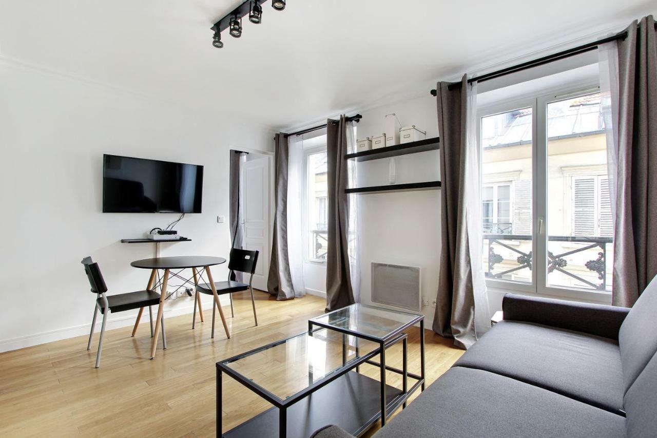 Pick A Flat'S Apartments In Batignolles - Rue Biot Париж Екстер'єр фото