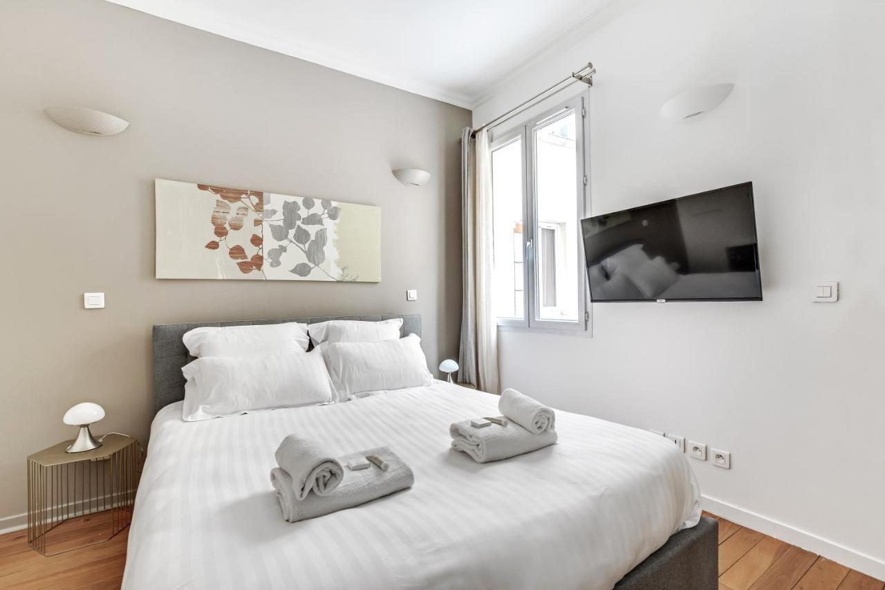 Pick A Flat'S Apartments In Batignolles - Rue Biot Париж Екстер'єр фото